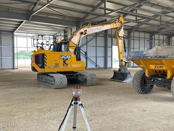 KCC excavator working on a commercial development